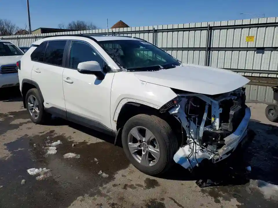 4T3RWRFV0RU114361 2024 TOYOTA RAV4 HYBRID-3