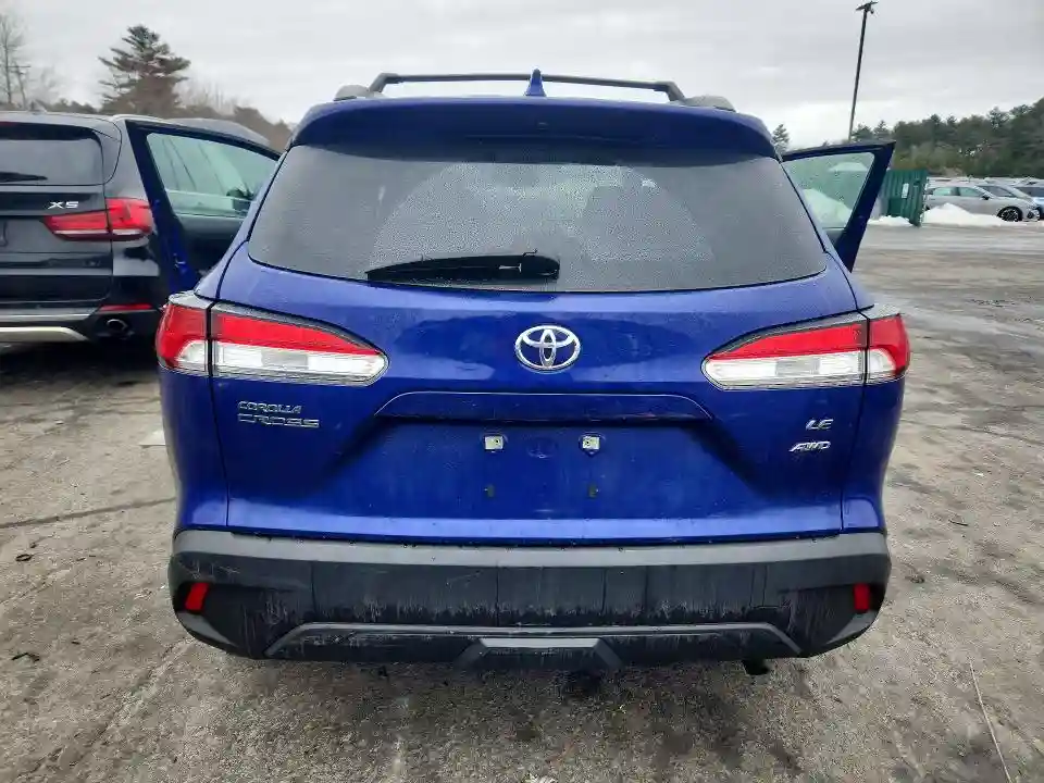 7MUBAABG2RV096137 2024 TOYOTA COROLLA CR-5