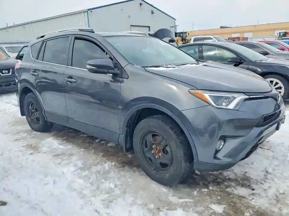2T3RFREV9JW812070 2018 TOYOTA TRUCK/VAN RAV4-3