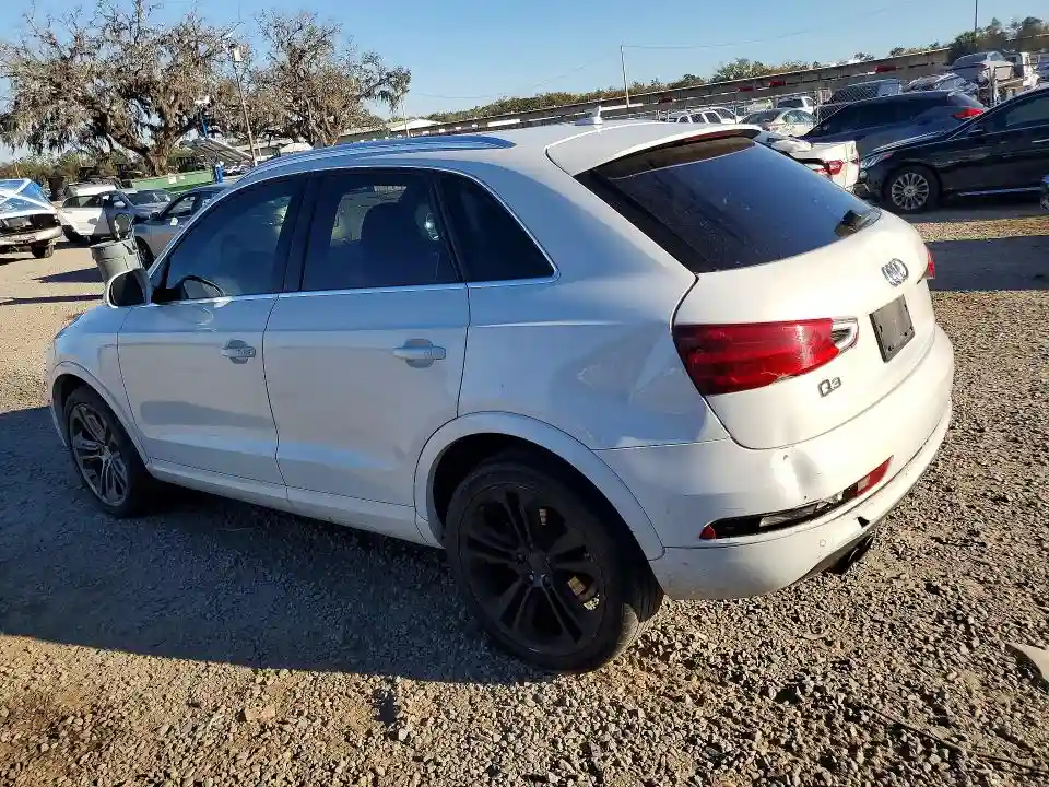 WA1FFCFS7FR010686 2015 AUDI Q3-1