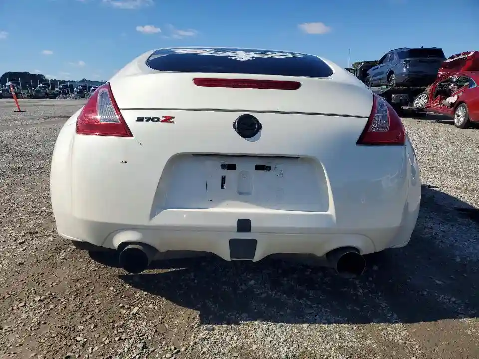 JN1AZ4EH3GM935938 2016 NISSAN 370Z-5