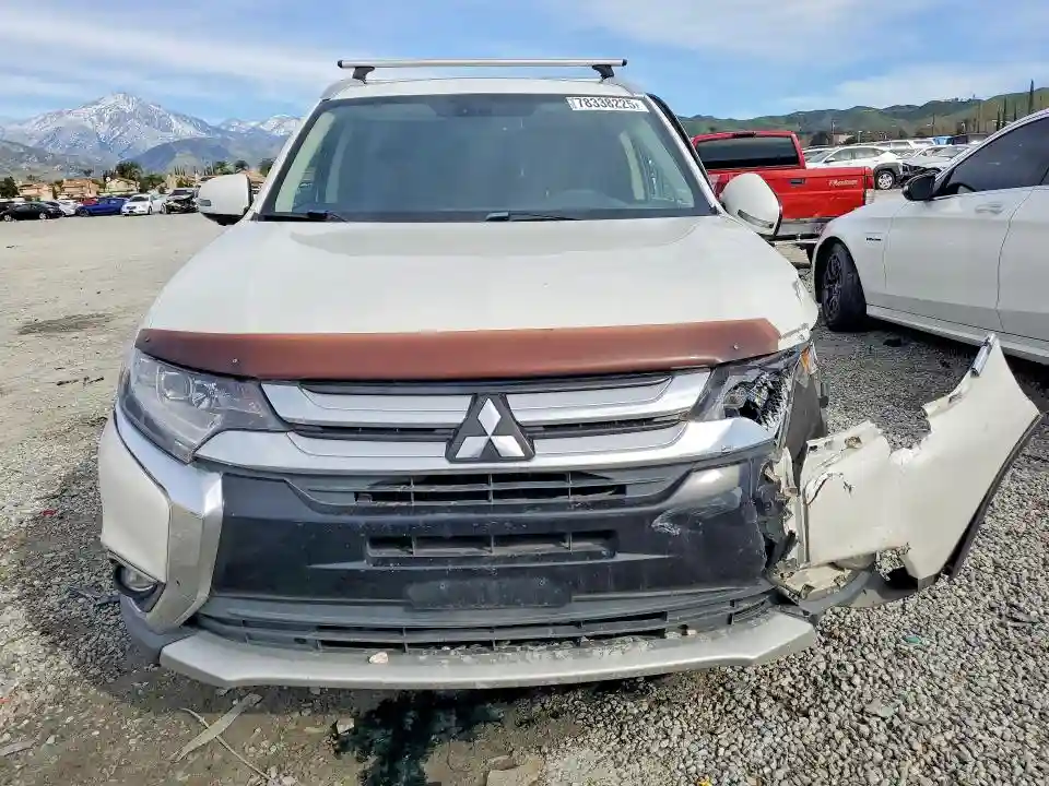 JA4AD3A32JZ022785 2018 MITSUBISHI OUTLANDER-4