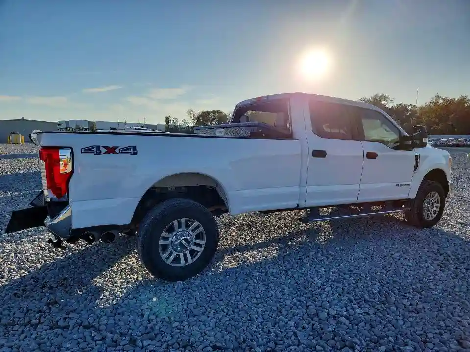 1FT8W3BT8HEB29788 2017 FORD F350-2