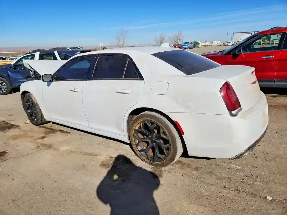 2C3CCABG0KH639874 2019 CHRYSLER 300-1