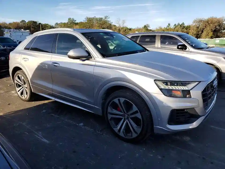 WA1CVAF1XKD044937 2019 AUDI Q8-3