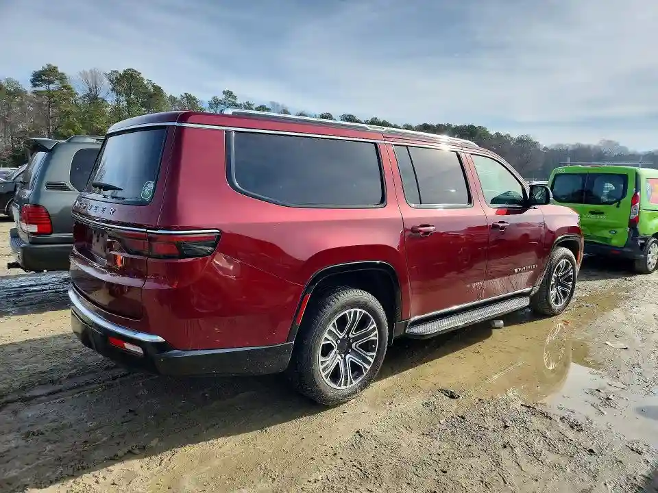 1C4SJSAP7PS569360 2023 JEEP WAGONEER-2