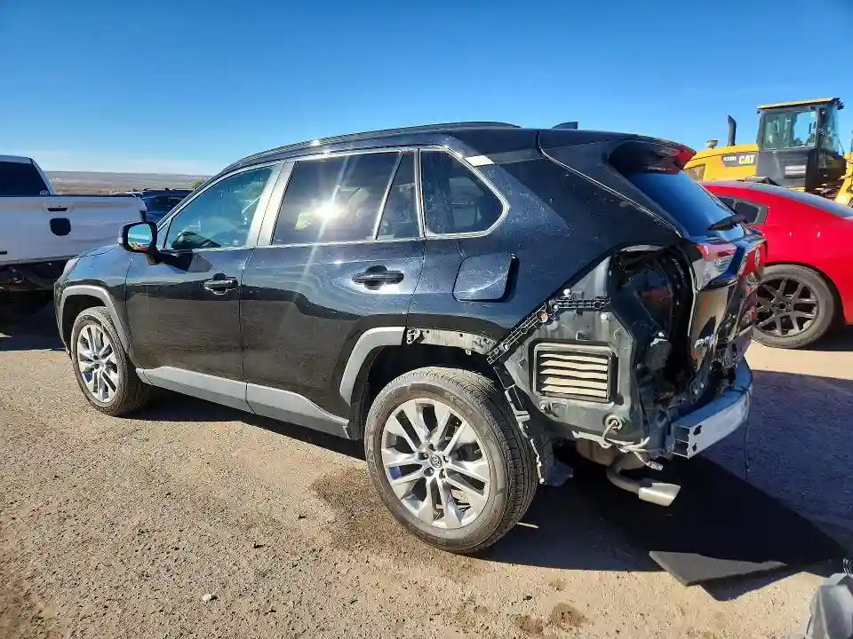2T3A1RFV3MC154004 2021 TOYOTA RAV4-1
