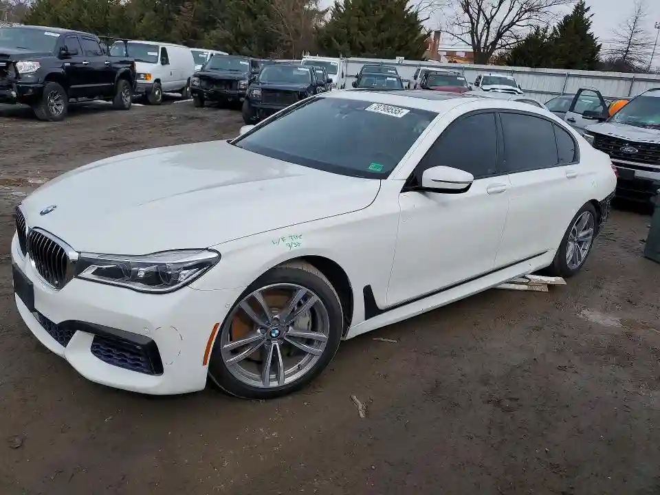 WBA7F2C52HG422139 2017 BMW 7 SERIES-0