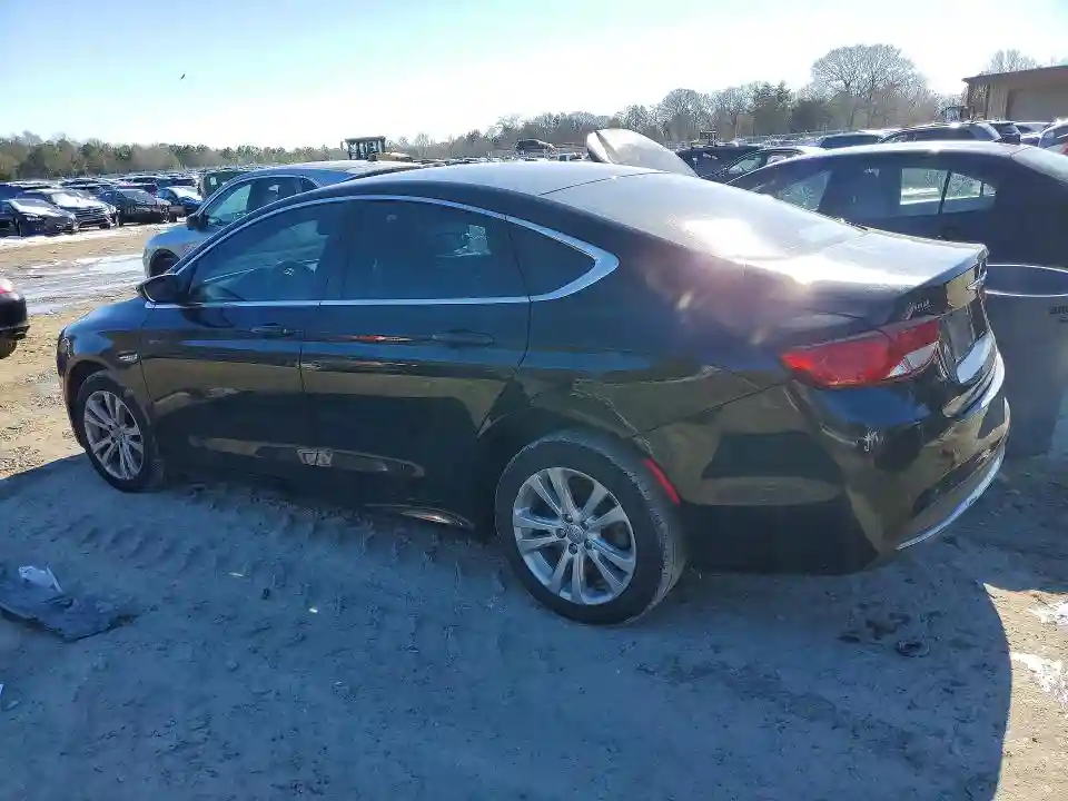 1C3CCCAB2FN717201 2015 CHRYSLER 200-1