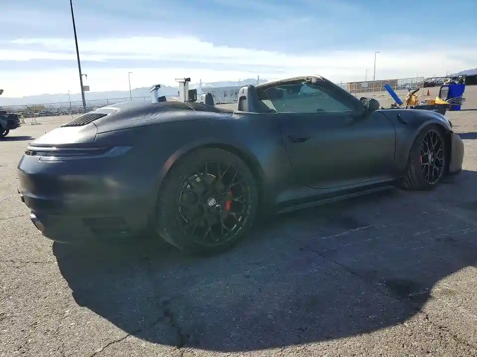 WP0CB2A95NS245601 2022 PORSCHE 911-2