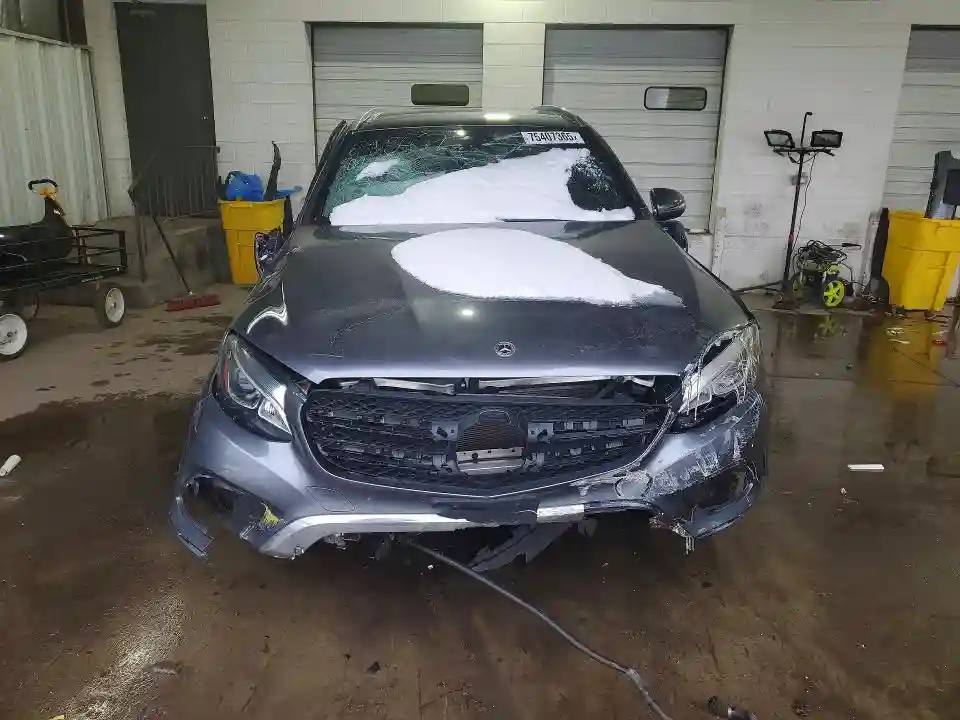 WDC0G5EB3KF610102 2019 MERCEDES-BENZ GLC-CLASS-4