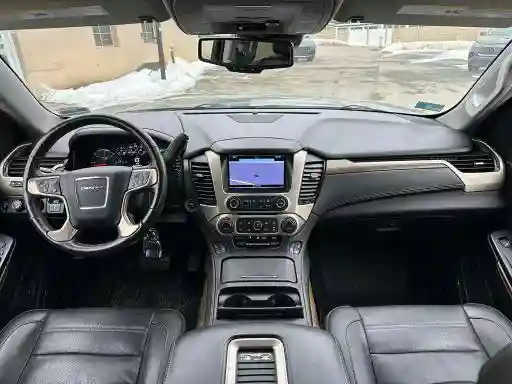 1GKS2HKJXJR144518 2018 GMC YUKON-4
