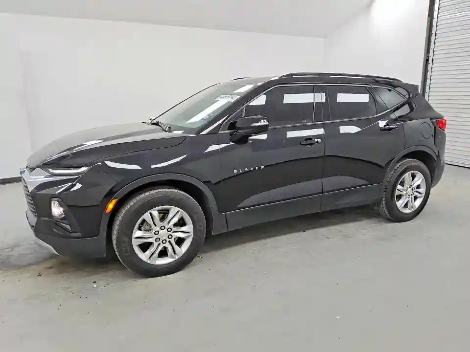 3GNKBCRSXMS518647 2021 CHEVROLET BLAZER-0
