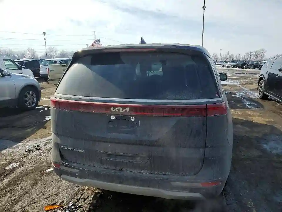 KNDNB4H36N6130925 2022 KIA CARNIVAL L-5