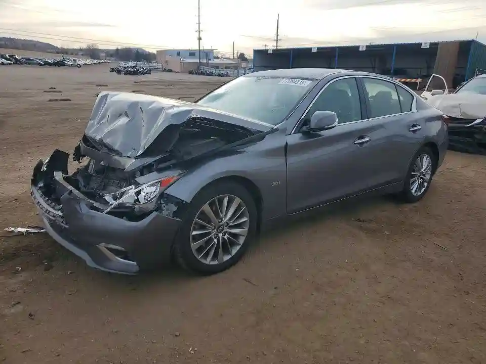 JN1EV7AP2JM365014 2018 INFINITI Q50-0