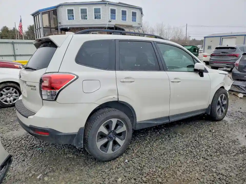 JF2SJAEC5HH496507 2017 SUBARU FORESTER-2