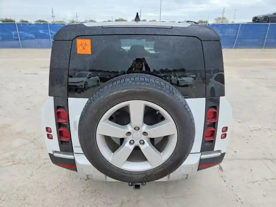 SALEJFEU0R2275797 2024 LAND ROVER DEFENDER-5