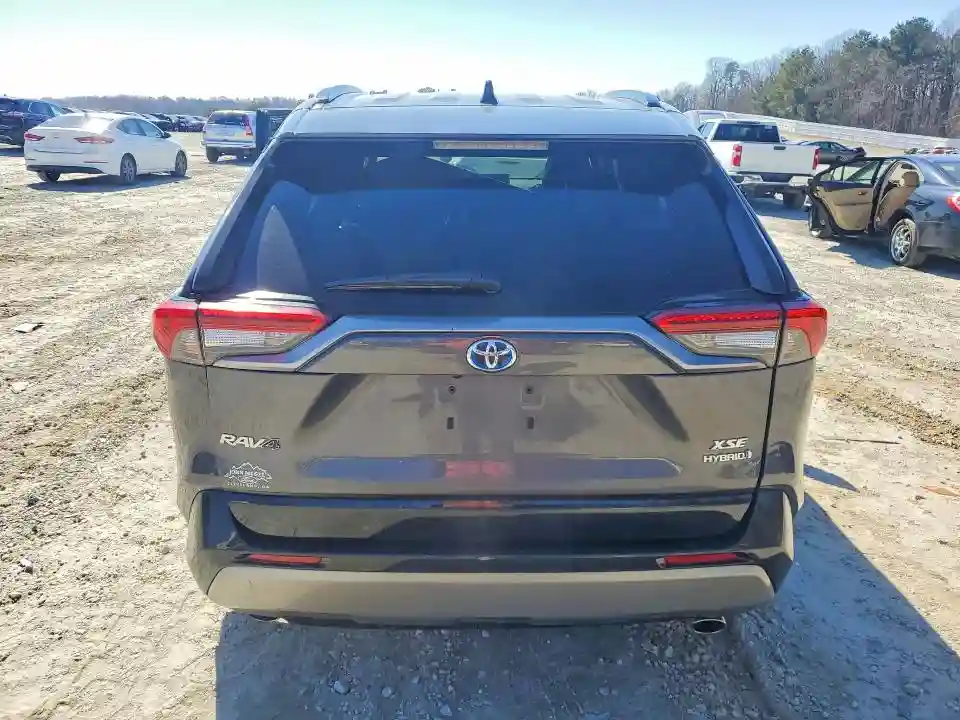2T3E6RFV6NW033745 2022 TOYOTA RAV4-5