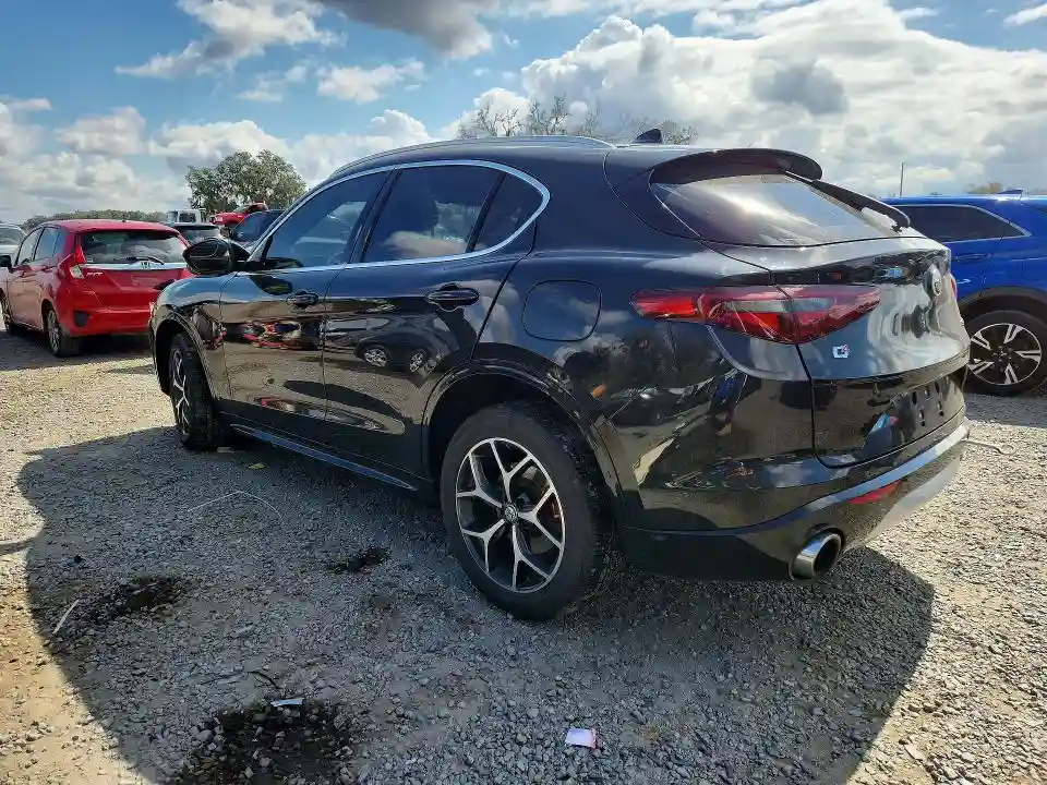ZASPAKBNXL7C93246 2020 ALFA ROMEO STELVIO-1