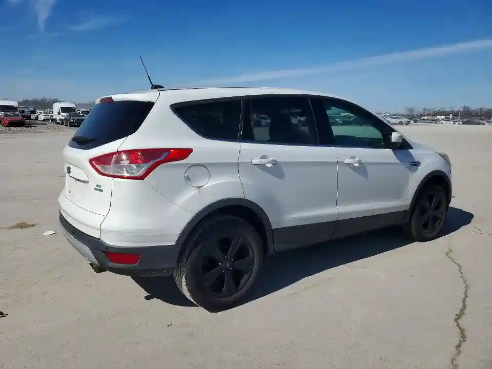 1FMCU9G92GUC13931 2016 FORD ESCAPE-2