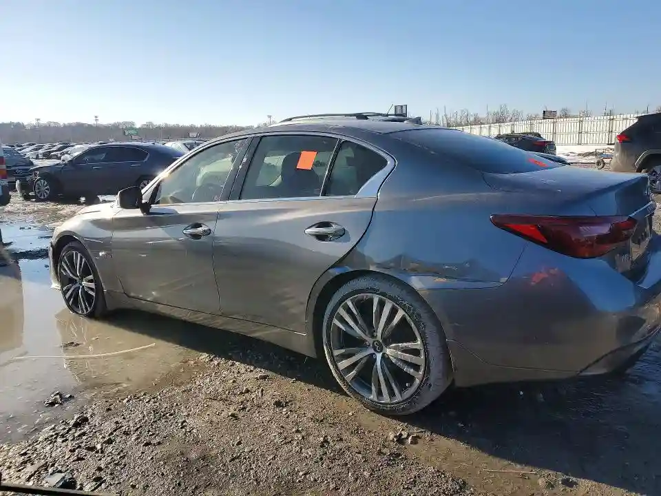 JN1EV7AR9JM433682 2018 INFINITI Q50-1