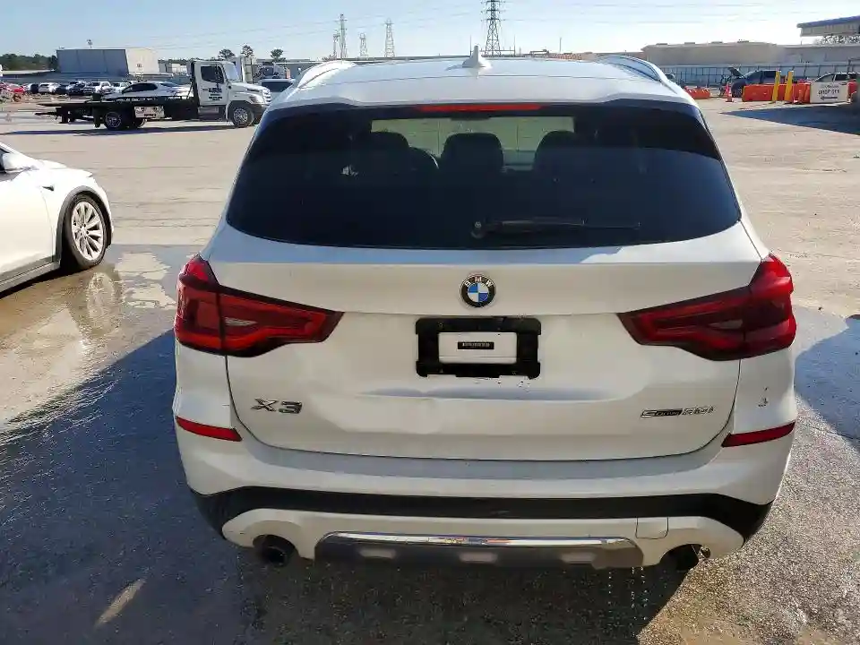 5UXTR7C54KLF29098 2019 BMW X3-5