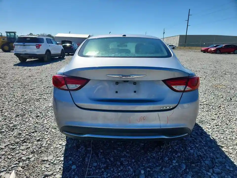 1C3CCCABXGN137695 2016 CHRYSLER 200-5