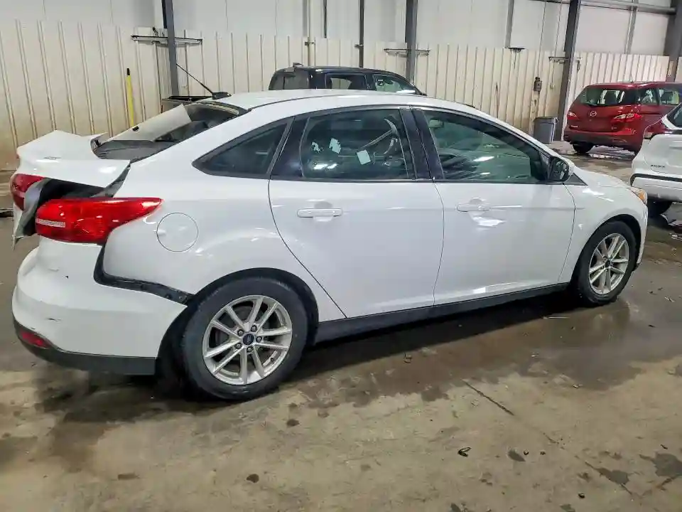 1FADP3F21HL324680 2017 FORD FOCUS-2