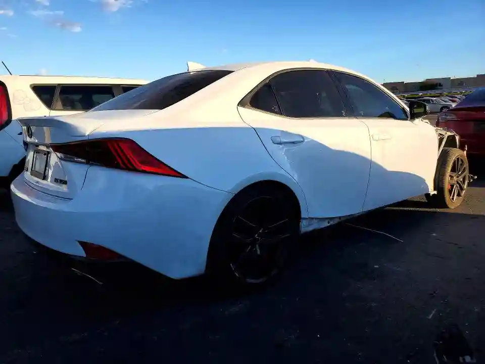 JTHBZ1D23K5035216 2019 LEXUS IS-2