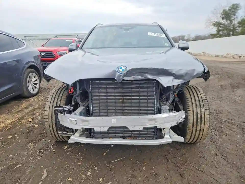 5UX43EU02R9S78325 2024 BMW X5-4