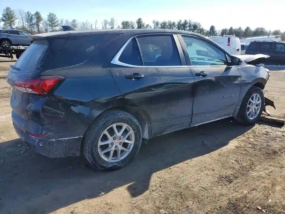 3GNAXKEV6NL120094 2022 CHEVROLET EQUINOX-2