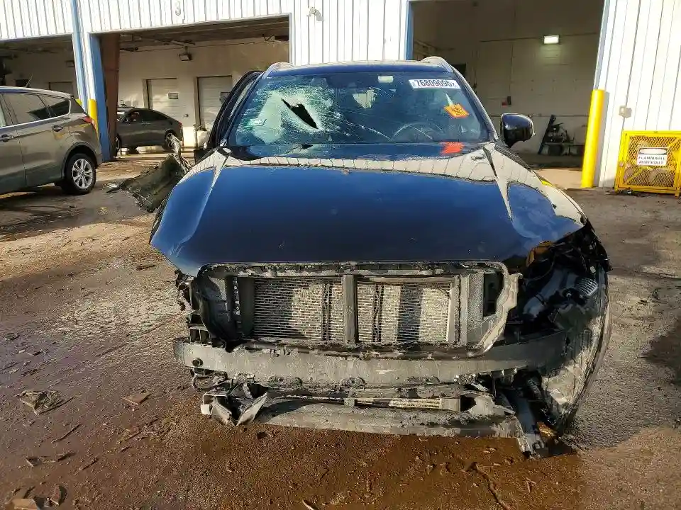 YV4102PK7L1586800 2020 VOLVO XC90-4