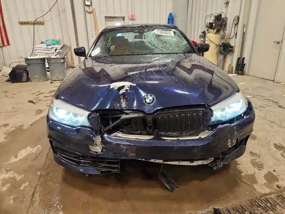 WBAJE7C59KWW05251 2019 BMW 5 SERIES-4