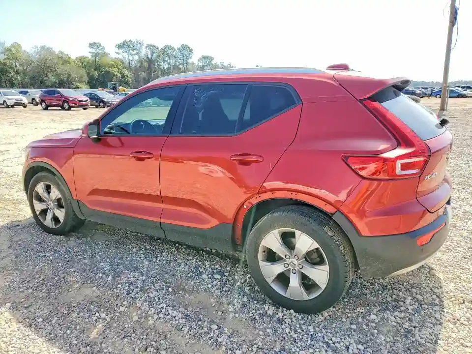 YV4AC2HK9L2337950 2020 VOLVO XC40-1