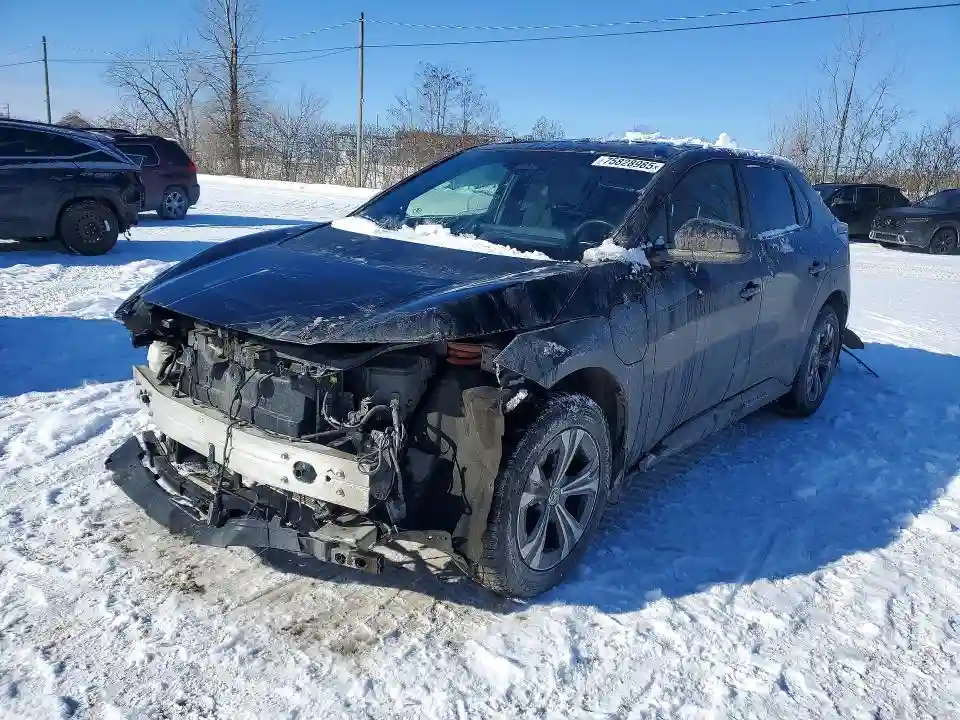 JTMAAAAA4RA035002 2024 TOYOTA BZ4X XLE-0