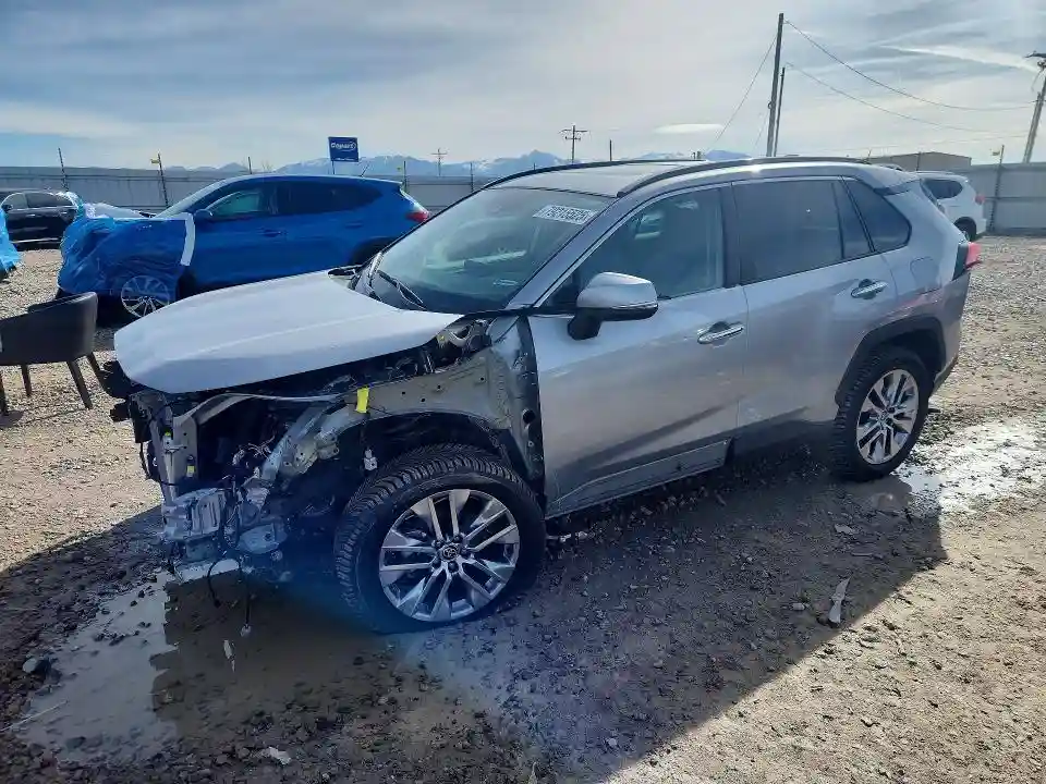 2T3N1RFV8MW233975 2021 TOYOTA RAV4-0