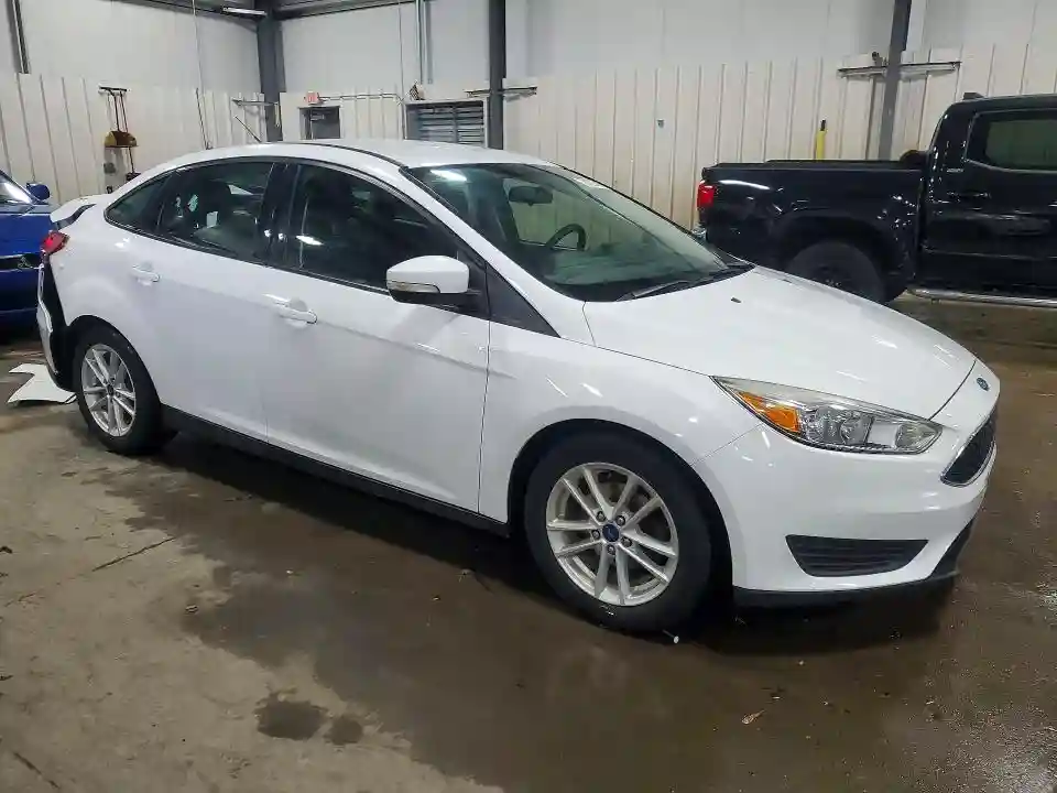 1FADP3F21HL324680 2017 FORD FOCUS-3