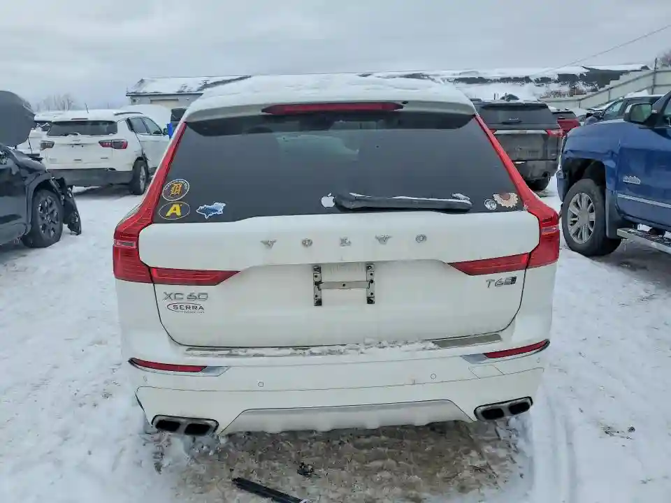 LYVA22RL0JB078158 2018 VOLVO XC60-5