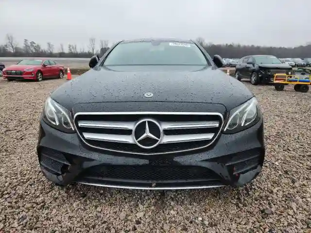 WDDZF4JB8JA357103 2018 MERCEDES-BENZ E-CLASS-4
