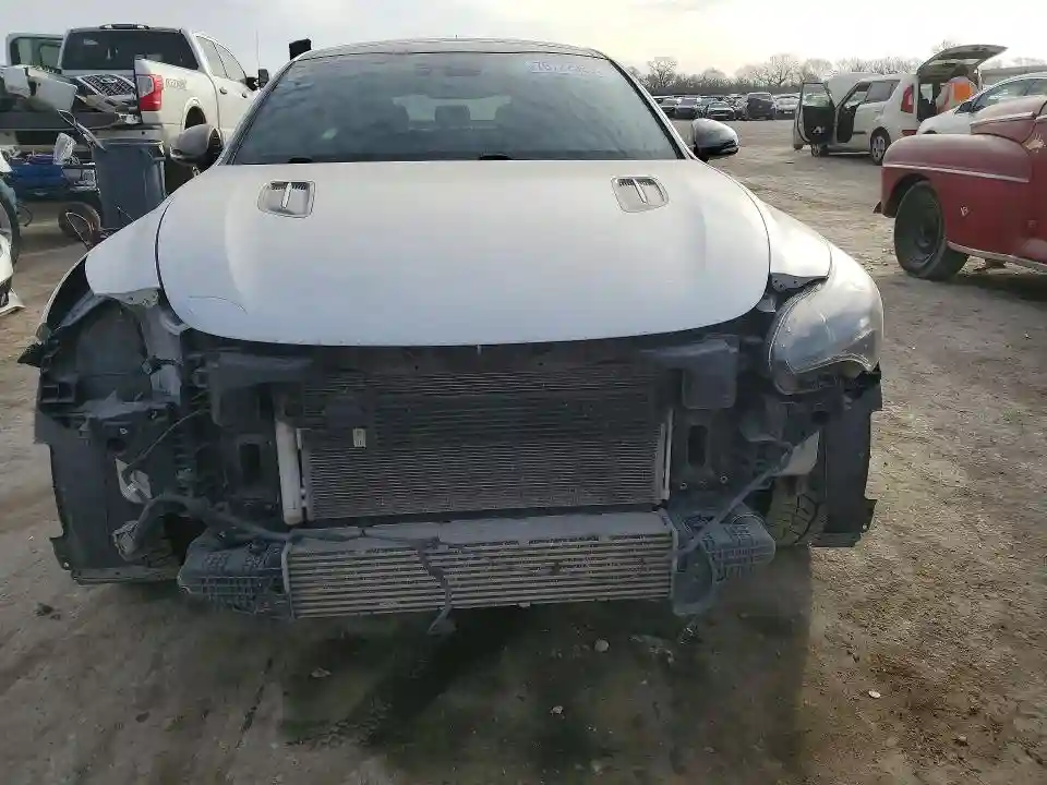 KNAE55LC6J6026950 2018 KIA STINGER-4