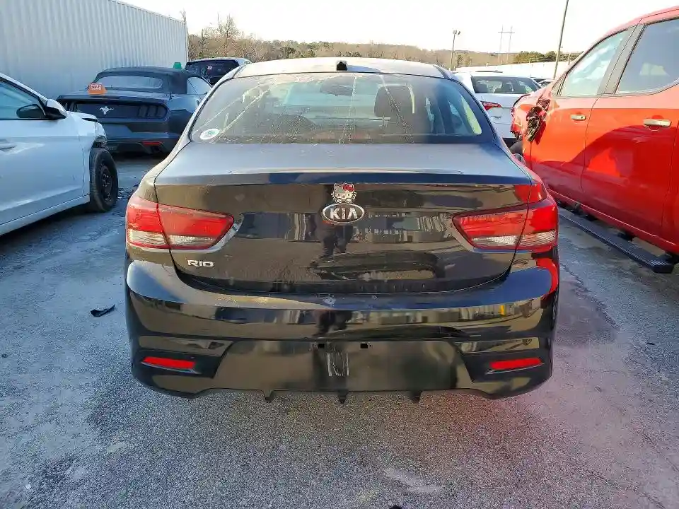3KPA24AB4JE073399 2018 KIA RIO-5