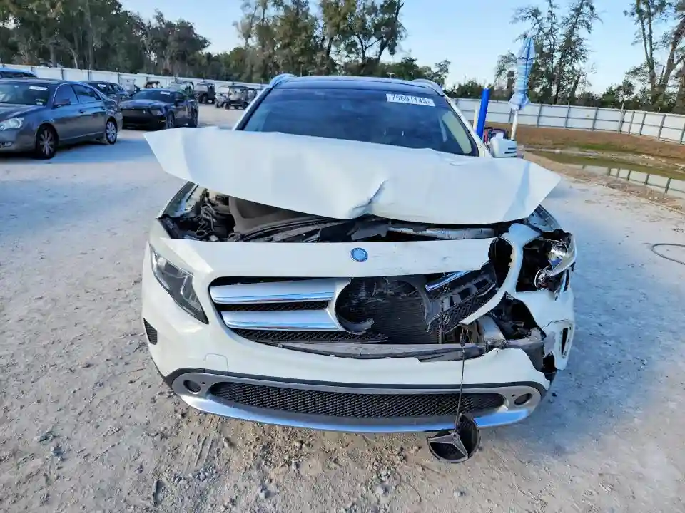 WDCTG4EB3FJ109088 2015 MERCEDES-BENZ GLA-CLASS-4