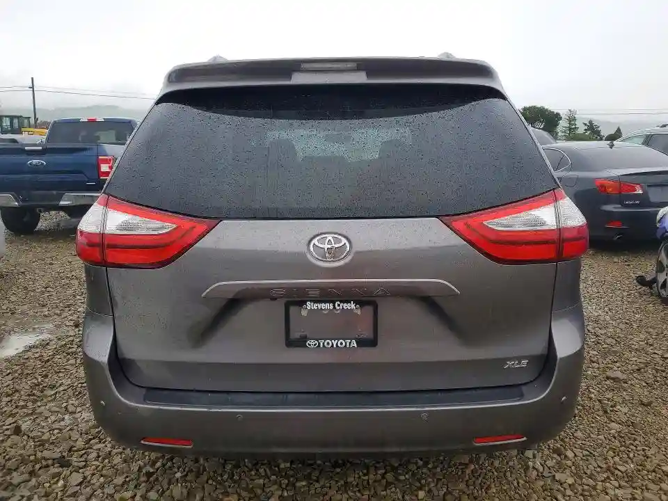 5TDYZ3DC9HS861216 2017 TOYOTA SIENNA-5
