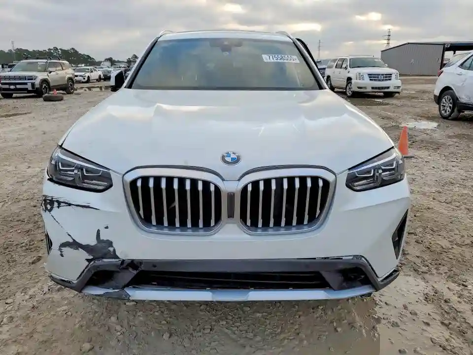 5UX43DP02R9W89858 2024 BMW X3-4