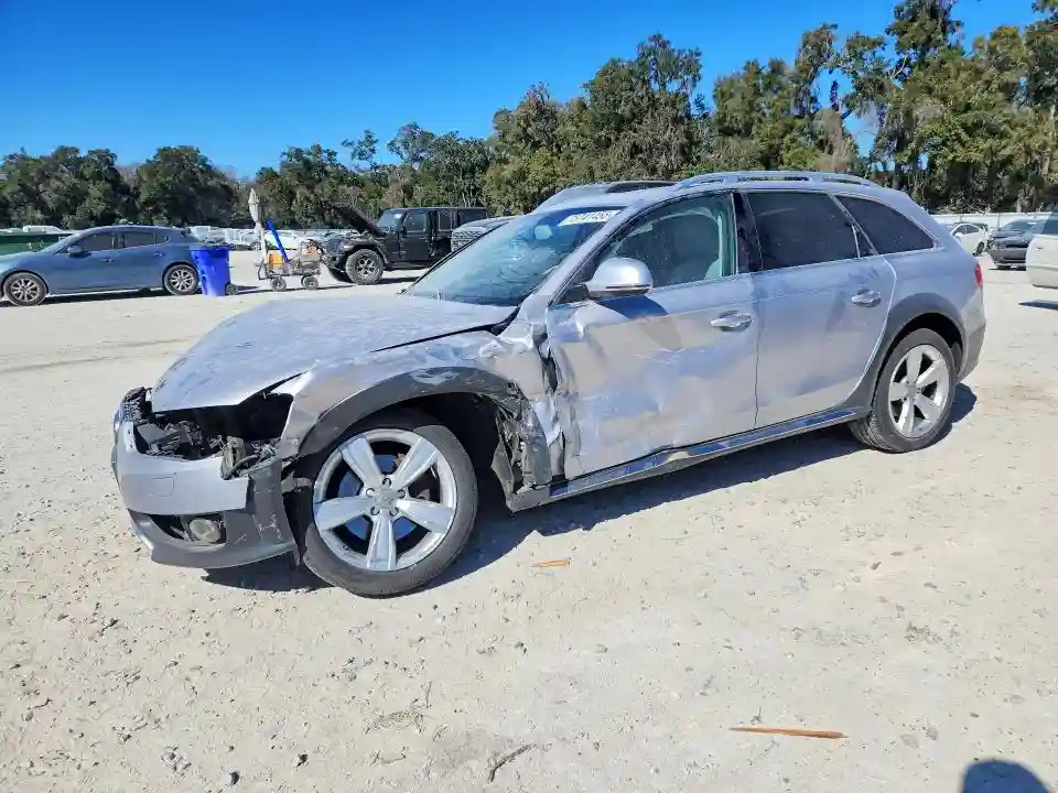 WA1UFAFL6GA000445 2016 AUDI A4-0