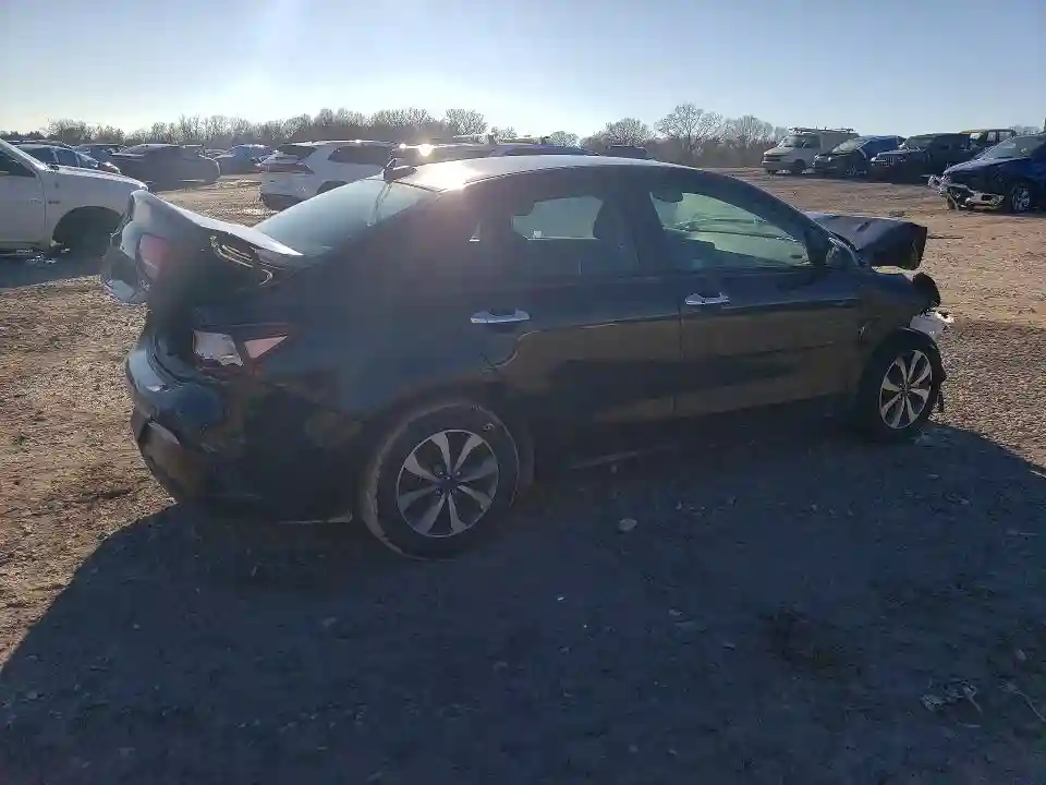 3KPA24AD1PE550252 2023 KIA RIO-2
