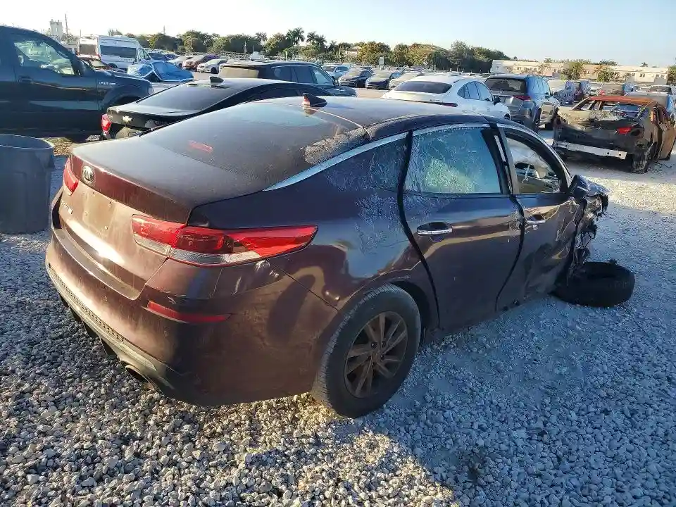 5XXGT4L32LG428318 2020 KIA OPTIMA-2