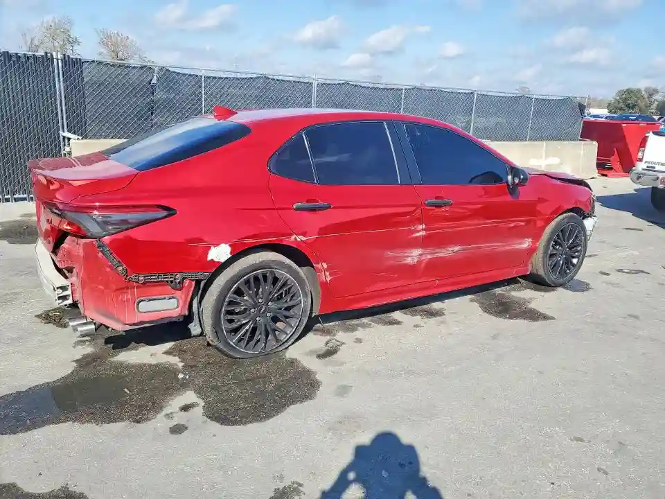 4T1G11AK8LU332374 2020 TOYOTA CAMRY-2