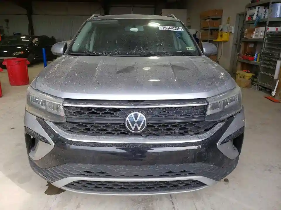 3VVRX7B24NM097882 2022 VOLKSWAGEN TAOS SE-4