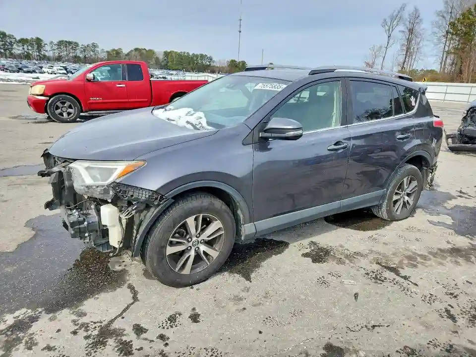 JTMRFREV0JJ229238 2018 TOYOTA RAV4-0